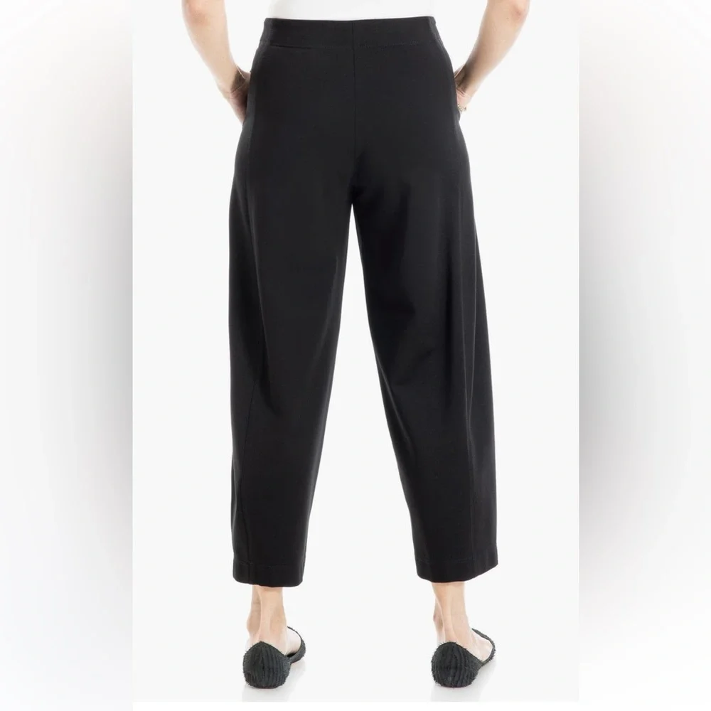 MAX STUDIO LONDON
Ponte Barrel Leg Pants - Picture 4 of 12